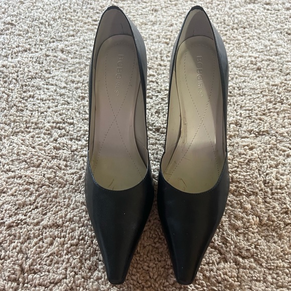 NEW BCBGirls Vintage Stiletto Pumps - Picture 3 of 7
